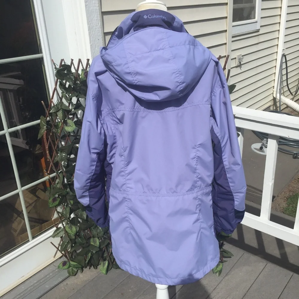 Columbia Jacket.  size Large - Picture 5 of 9